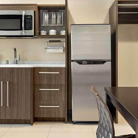 Home2 Suites By Hilton Minneapolis University Area ภายนอก รูปภาพ