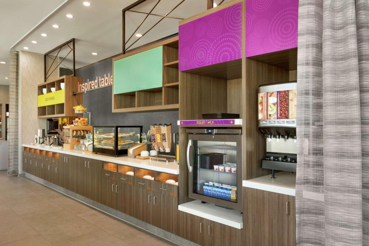 Home2 Suites By Hilton Minneapolis University Area ภายนอก รูปภาพ