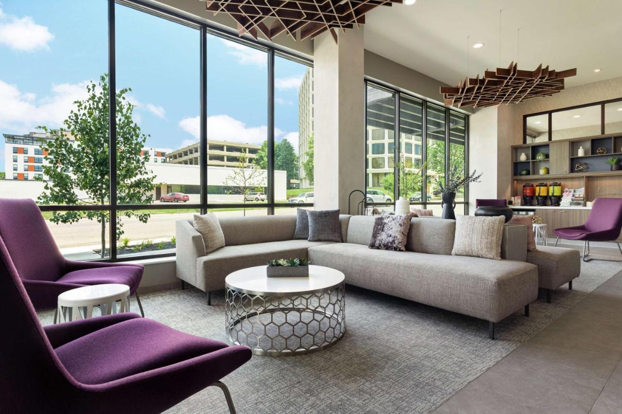 Home2 Suites By Hilton Minneapolis University Area ภายนอก รูปภาพ