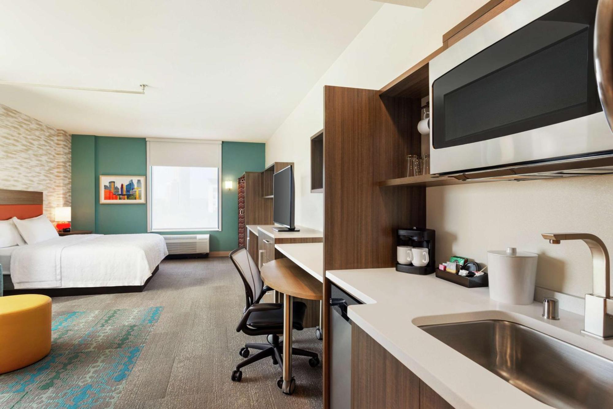 Home2 Suites By Hilton Minneapolis University Area ภายนอก รูปภาพ