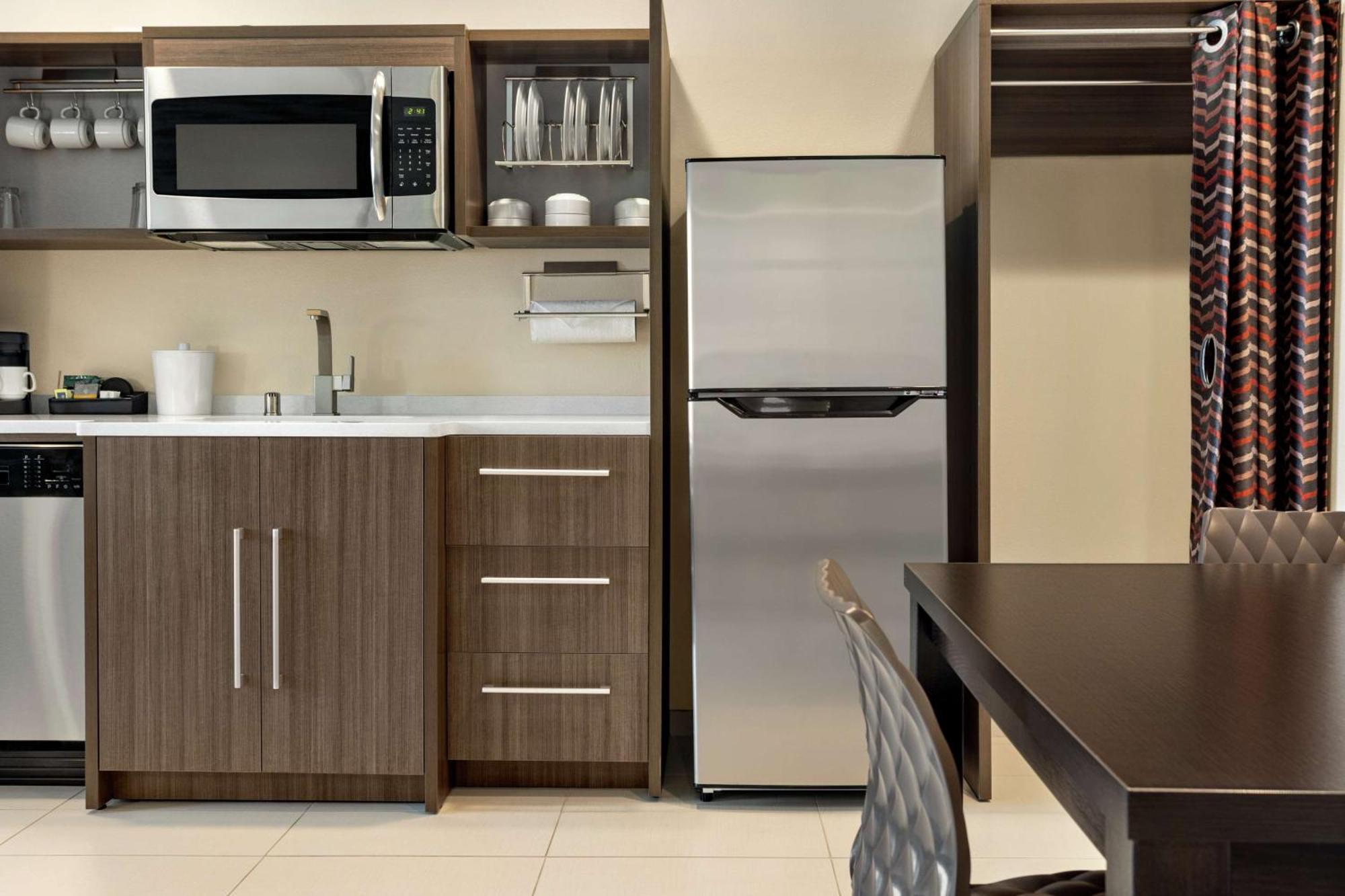 Home2 Suites By Hilton Minneapolis University Area ภายนอก รูปภาพ